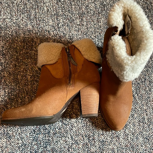 UGG Shearling Booties - Picture 1 of 4